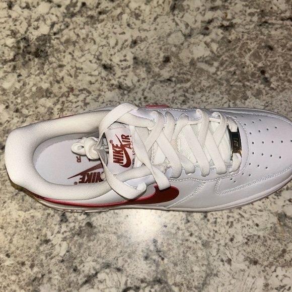 Air forces - Picture 2 of 3